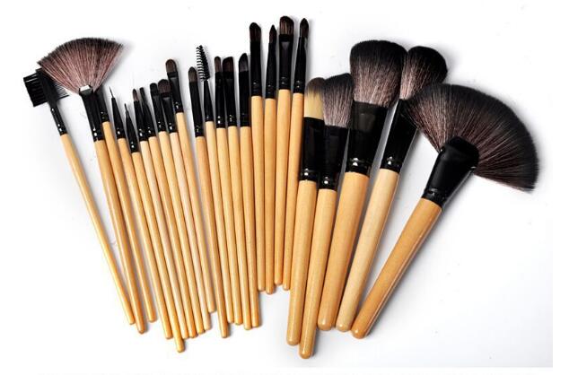 Pro Makeup Brushes: Precision Perfection