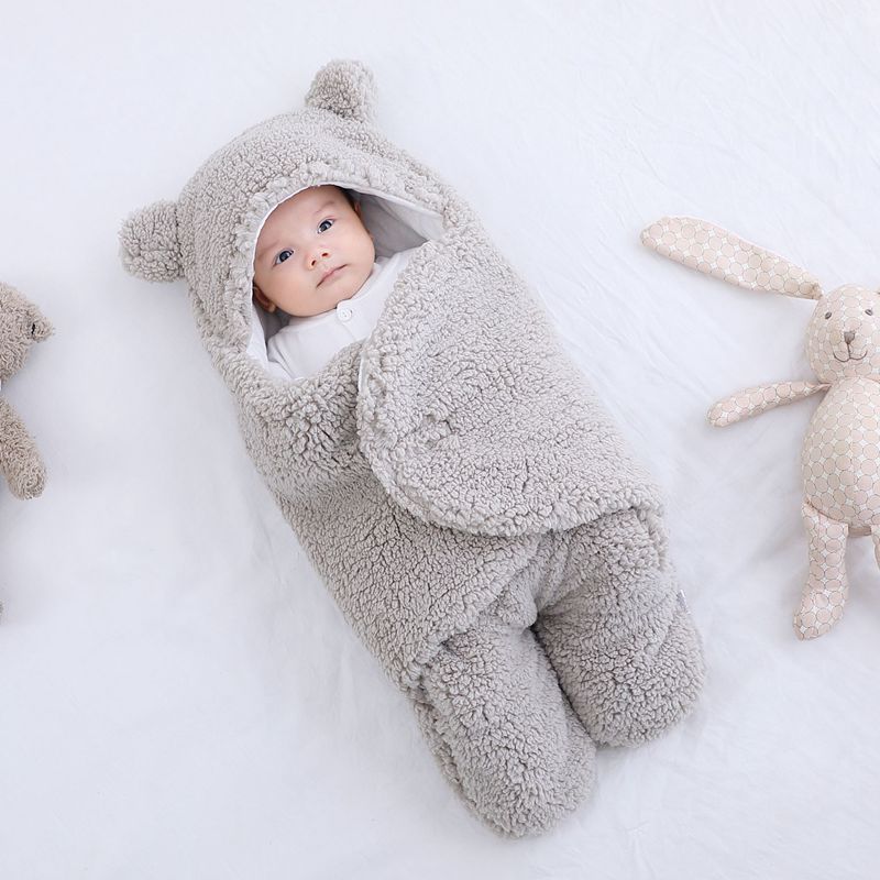 Gorgeous Thick Anti-Shock Baby Quilt with legs and Bear Ears Hood