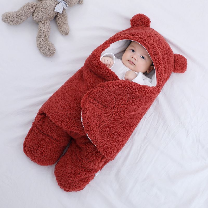 Gorgeous Thick Anti-Shock Baby Quilt with legs and Bear Ears Hood