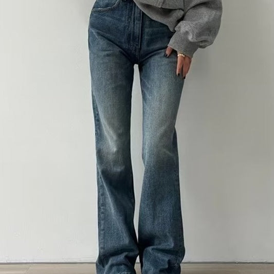 Retro Denim Bell-bottom Jeans: Vintage Chic