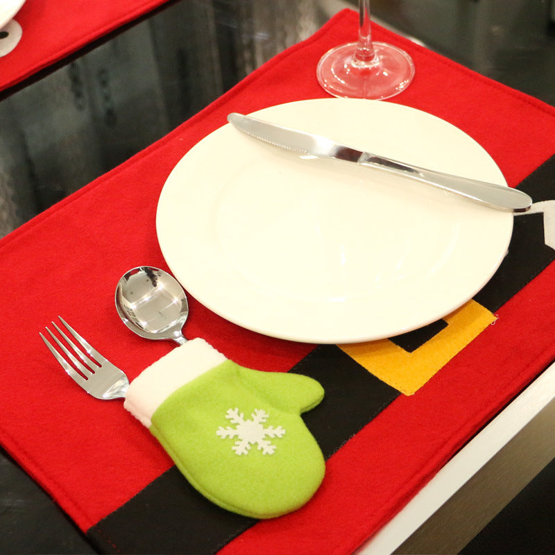 Christmas Decoration Table Mat With Cutlery Pocket