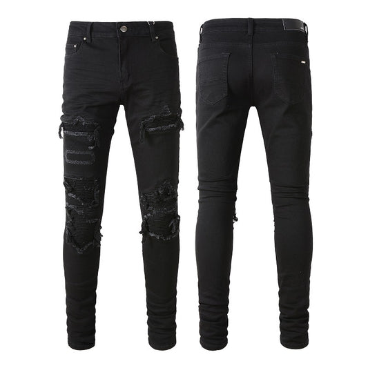 Black Patch Pleated Jeans: Urban Edge and Classic Comfort