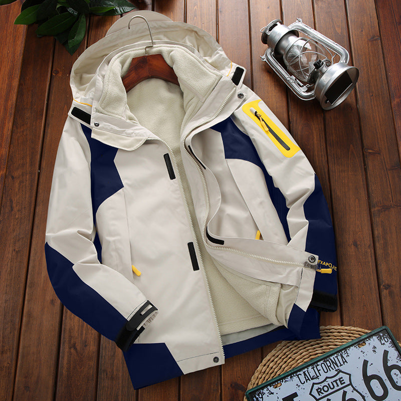 Three-in-one Outdoor Fleece Thickened Mountaineering Coat