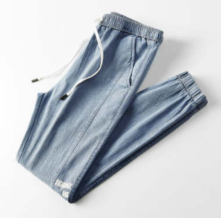 Stretch Loose Fit Jeans for Men: Comfortable Style