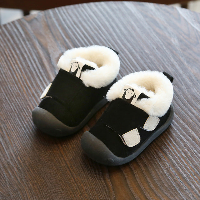 Cute Baby Velvet Booties with Fur Lining