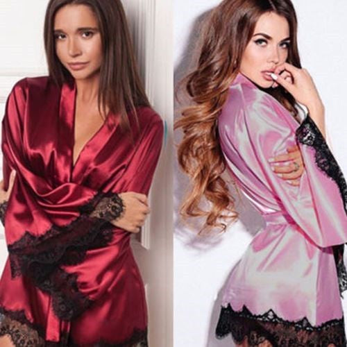 Sensual Silk Lace Robe: Intimate Elegance