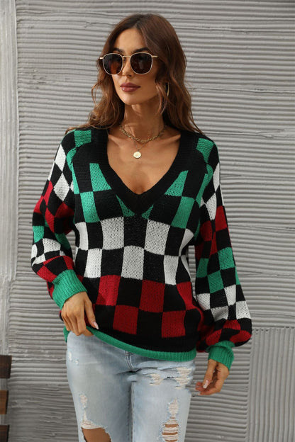 V-neck Plaid Contrast Knit Top