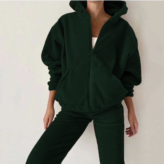 women's green Sports/Lounge Sweater Suit: Cozy Active Wear