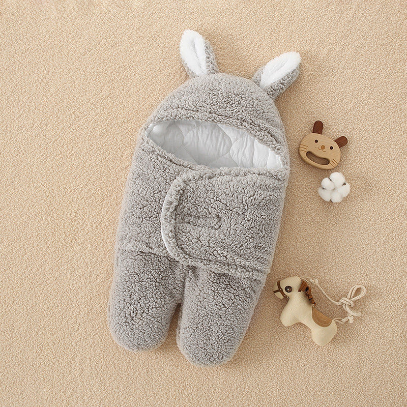 Gorgeous Thick Anti-Shock Baby Quilt with legs and Bear Ears Hood