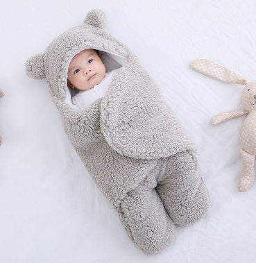 Gorgeous Thick Anti-Shock Baby Quilt with legs and Bear Ears Hood