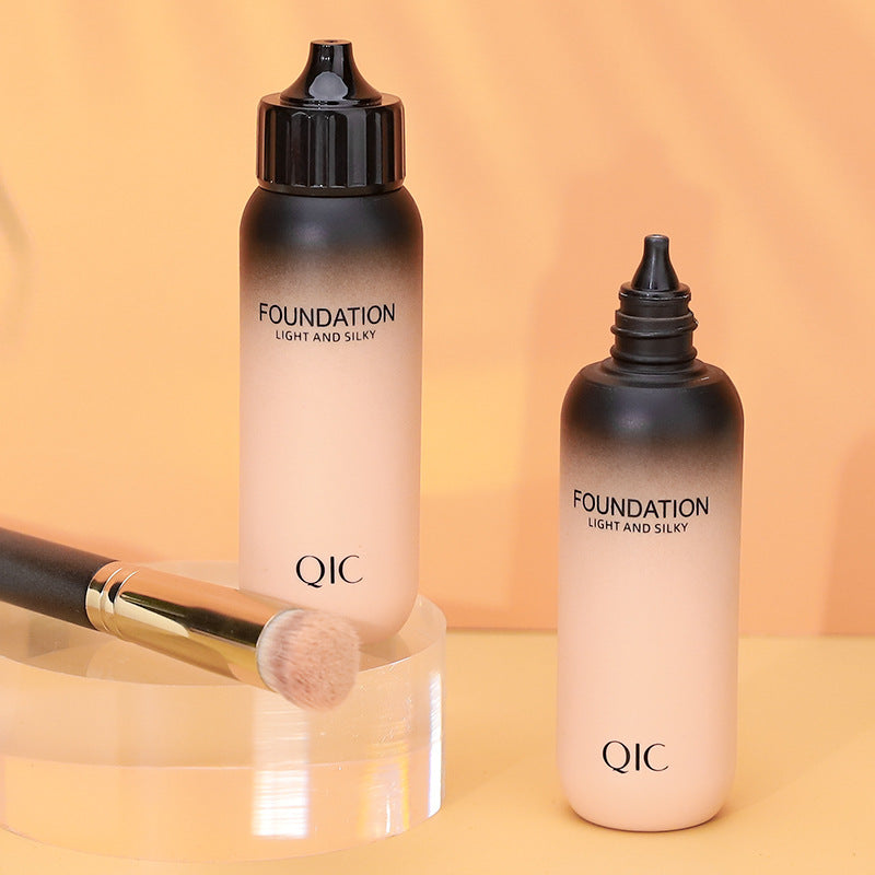 QIC Light and Silky Pro Face Foundation